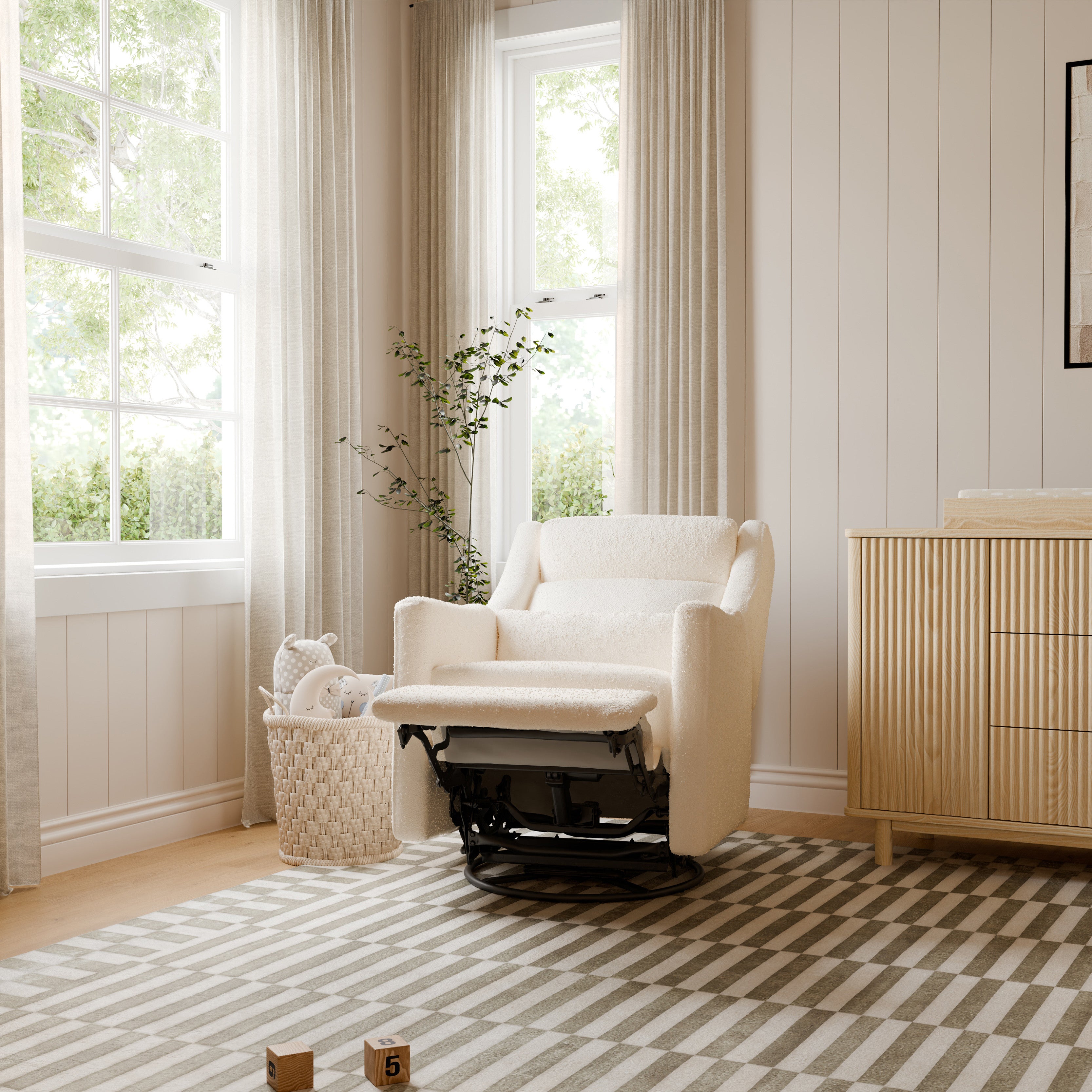 Kiwi Plus Power Recliner and Swivel Glider with Power Adjustable Headrest and USB Port