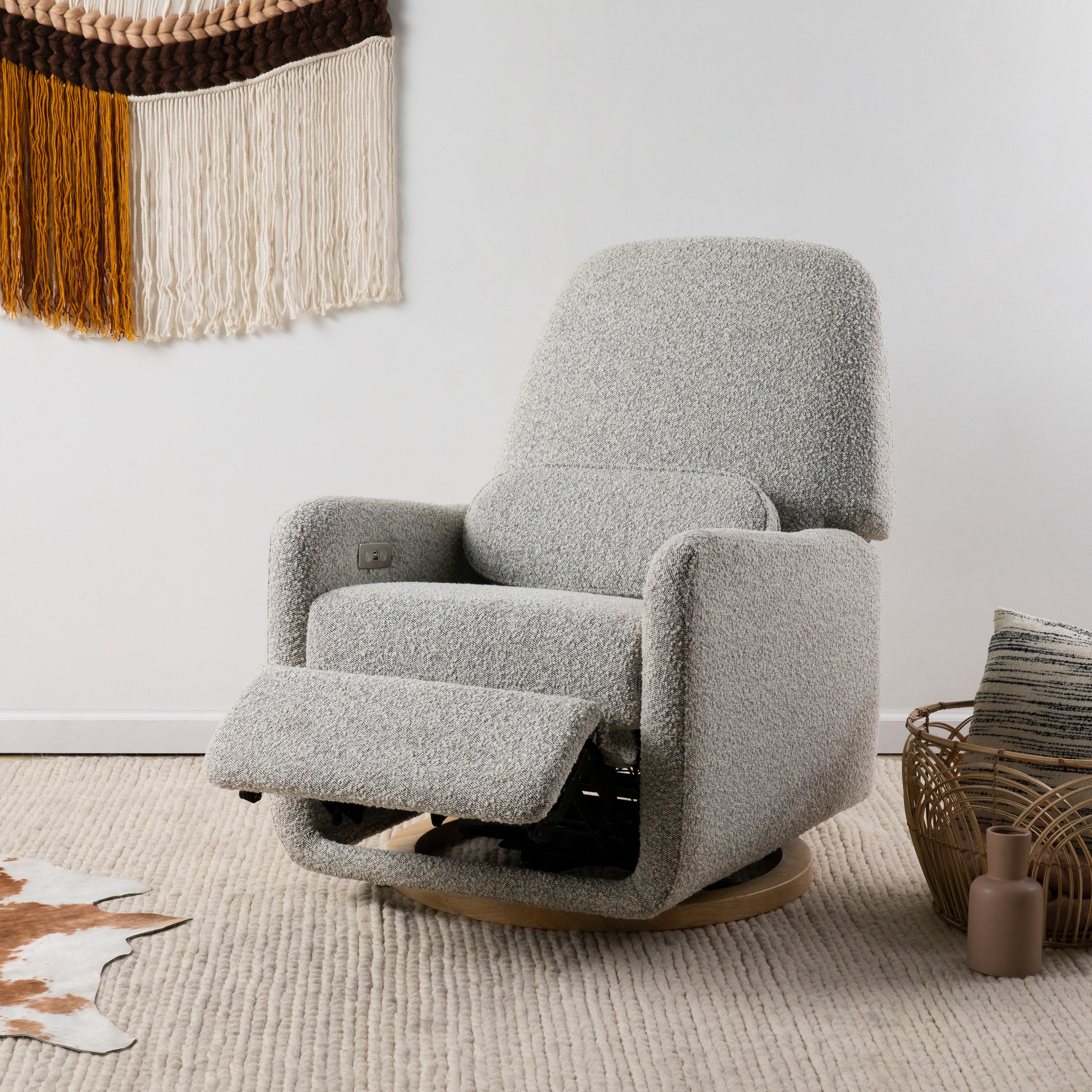 Arc Electronic Recliner and Swivel Glider in Boucle with USB port