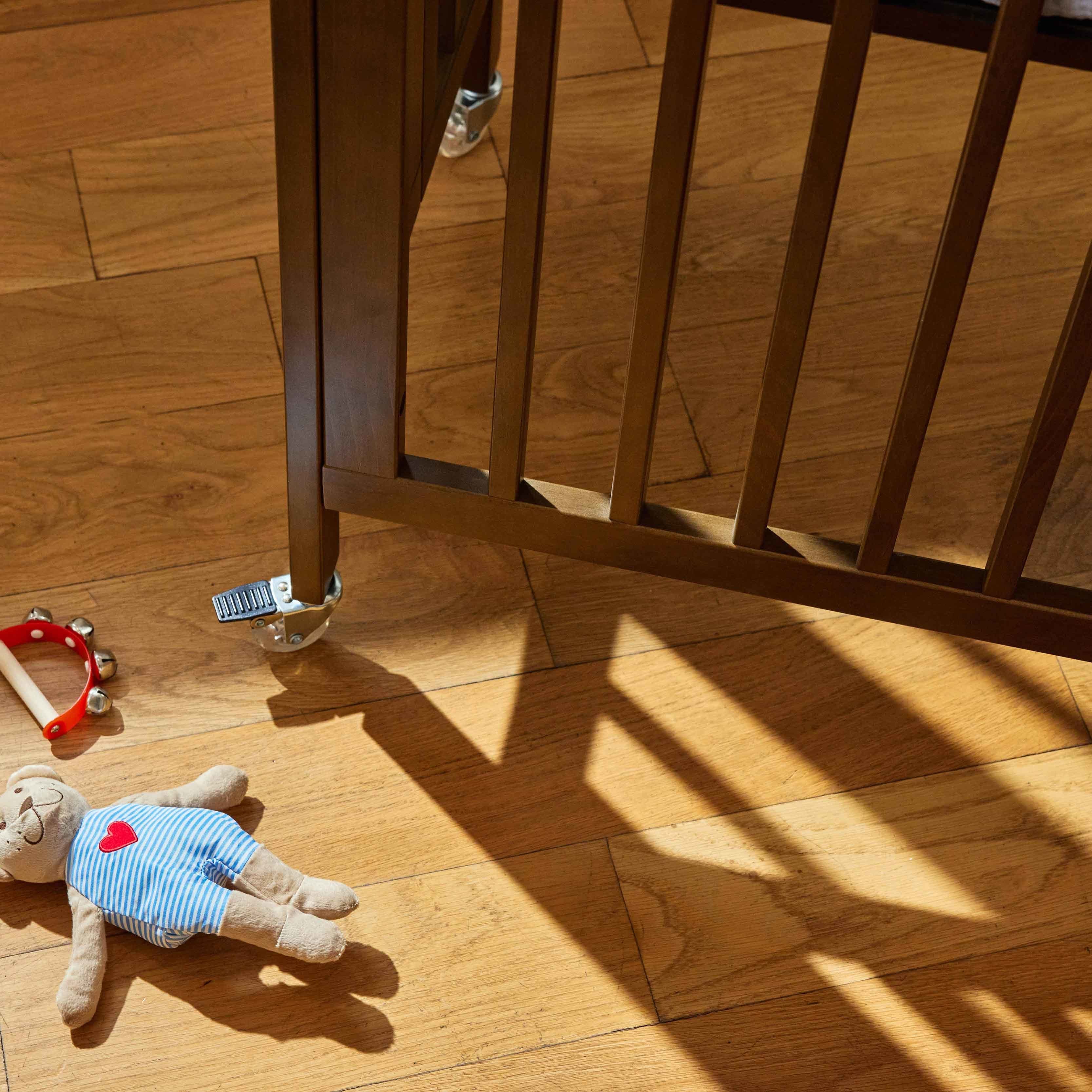 Rolli 9-in-1 Convertible All-Stages® Crib with Bassinet & Toddler Bed Conversion Kits